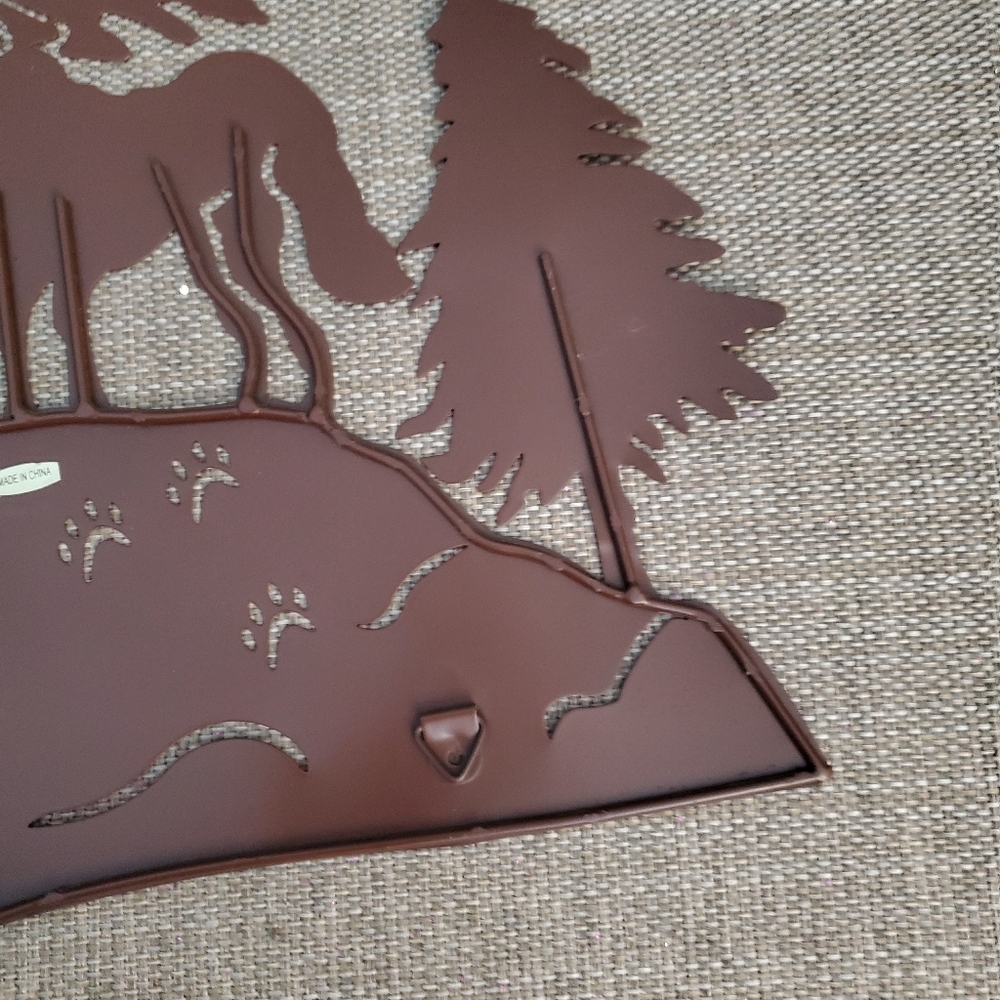 Wolf Rustic Metal Wall Art Hanging - Picture 10 of 11